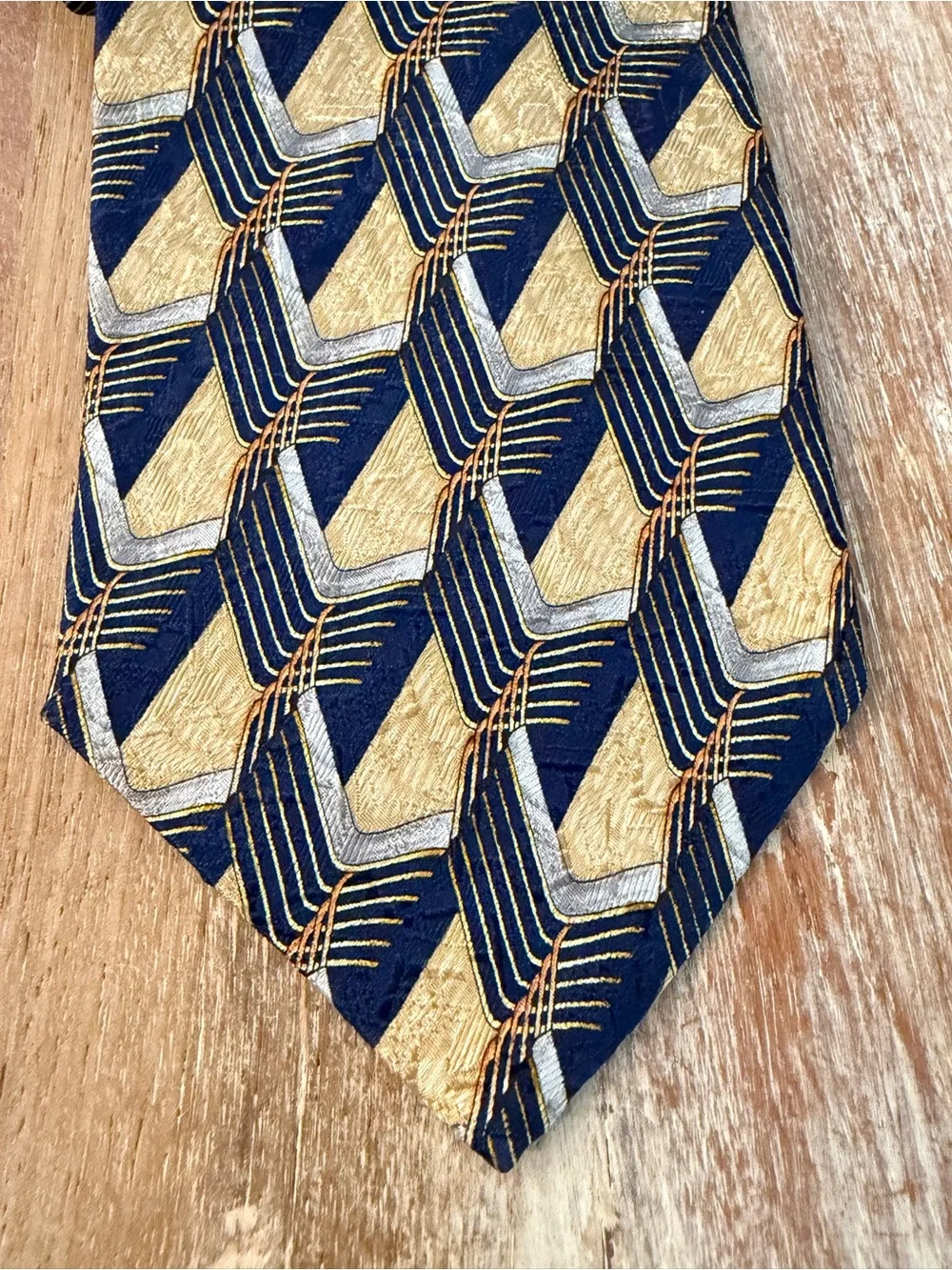 Ermenegildo Zegna 100% Silk “Disegno Esclusivo” Geometric Tie Navy Gold Italy
